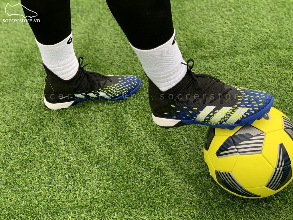 Adidas Predator Freak .3 TF Superlative Pack-FY0623