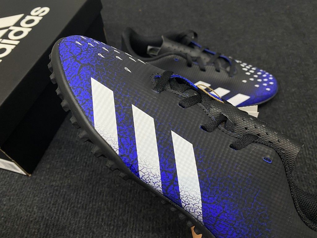 Adidas Predator Freak .4 TF- FY0634