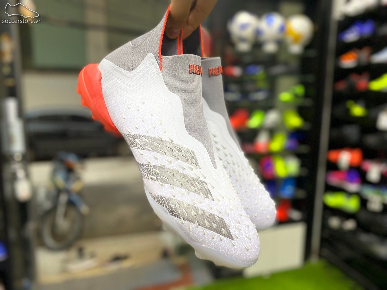 Adidas Predator Freak + TF White Spark pack-FY6252