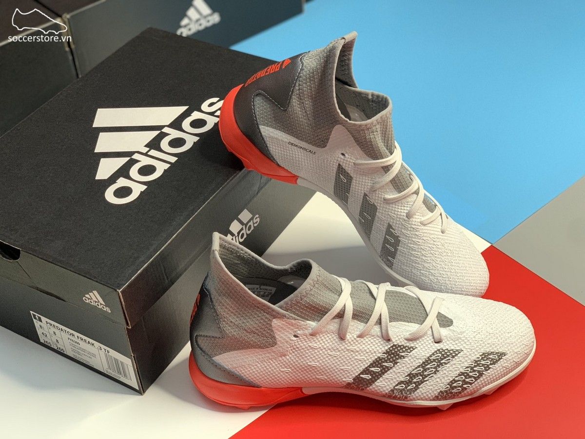 Adidas Predator Freak .3 TF White Spark-FY6309