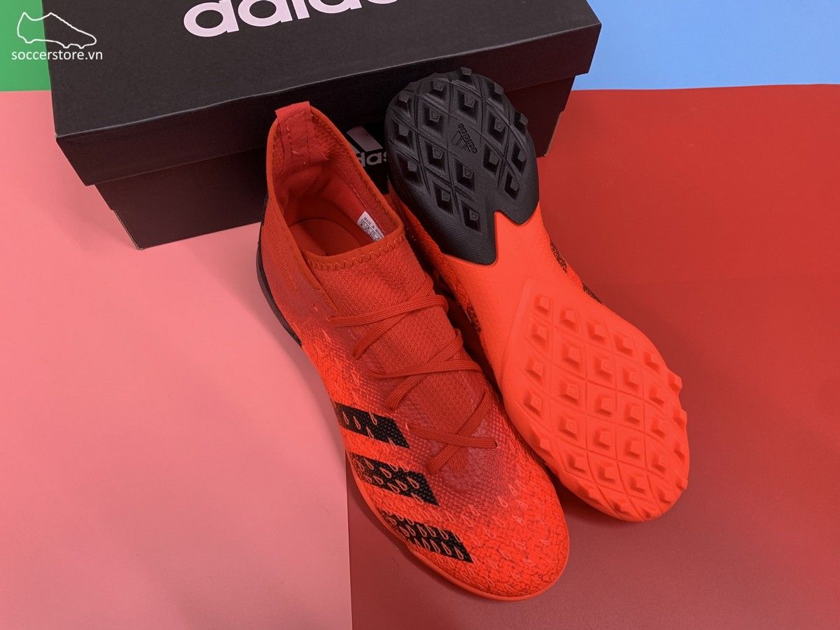 Adidas Predator Freak .3 TF - Red / Core Black / Solar Red - FY6311