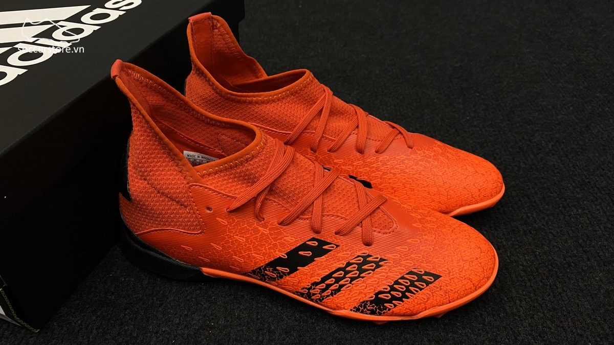 Giày bóng đá trẻ em Adidas Predator Freak .3 TF J Meteorite pack FY6314