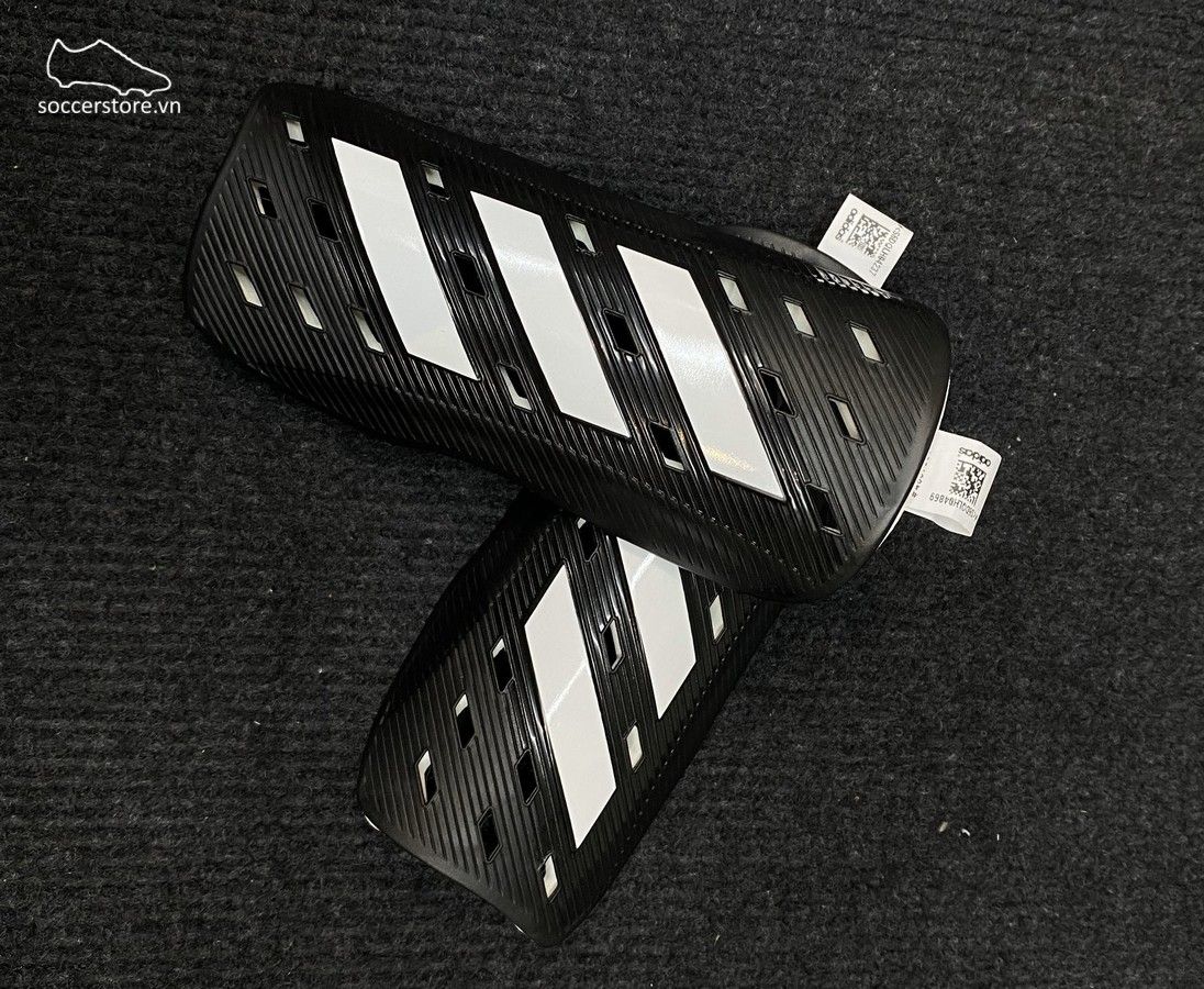 Ốp bảo vệ ống đồng Adidas Tiro Club ShinGuard GI6387