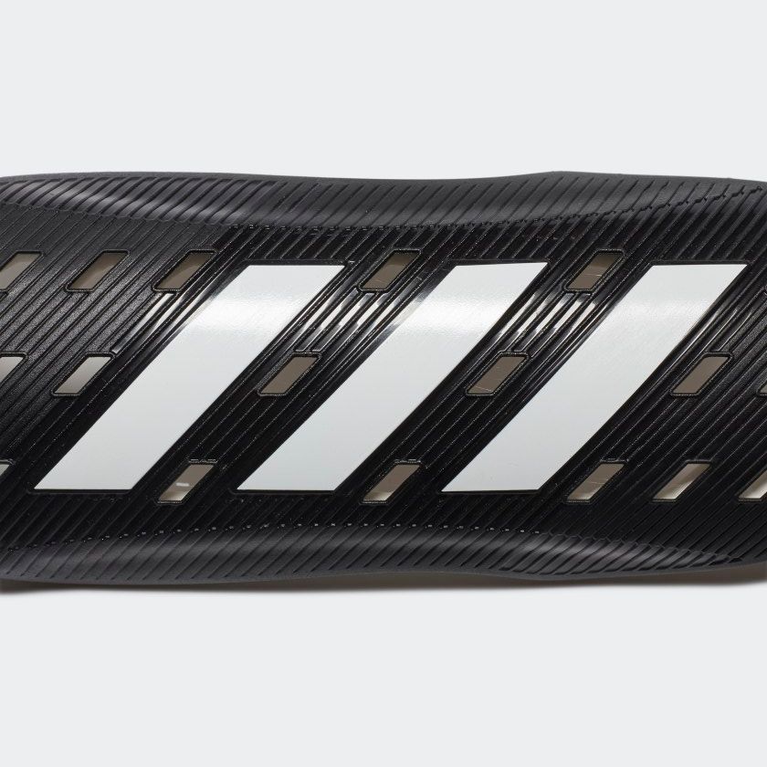Ốp bảo vệ ống đồng Adidas Tiro Club ShinGuard GI6387