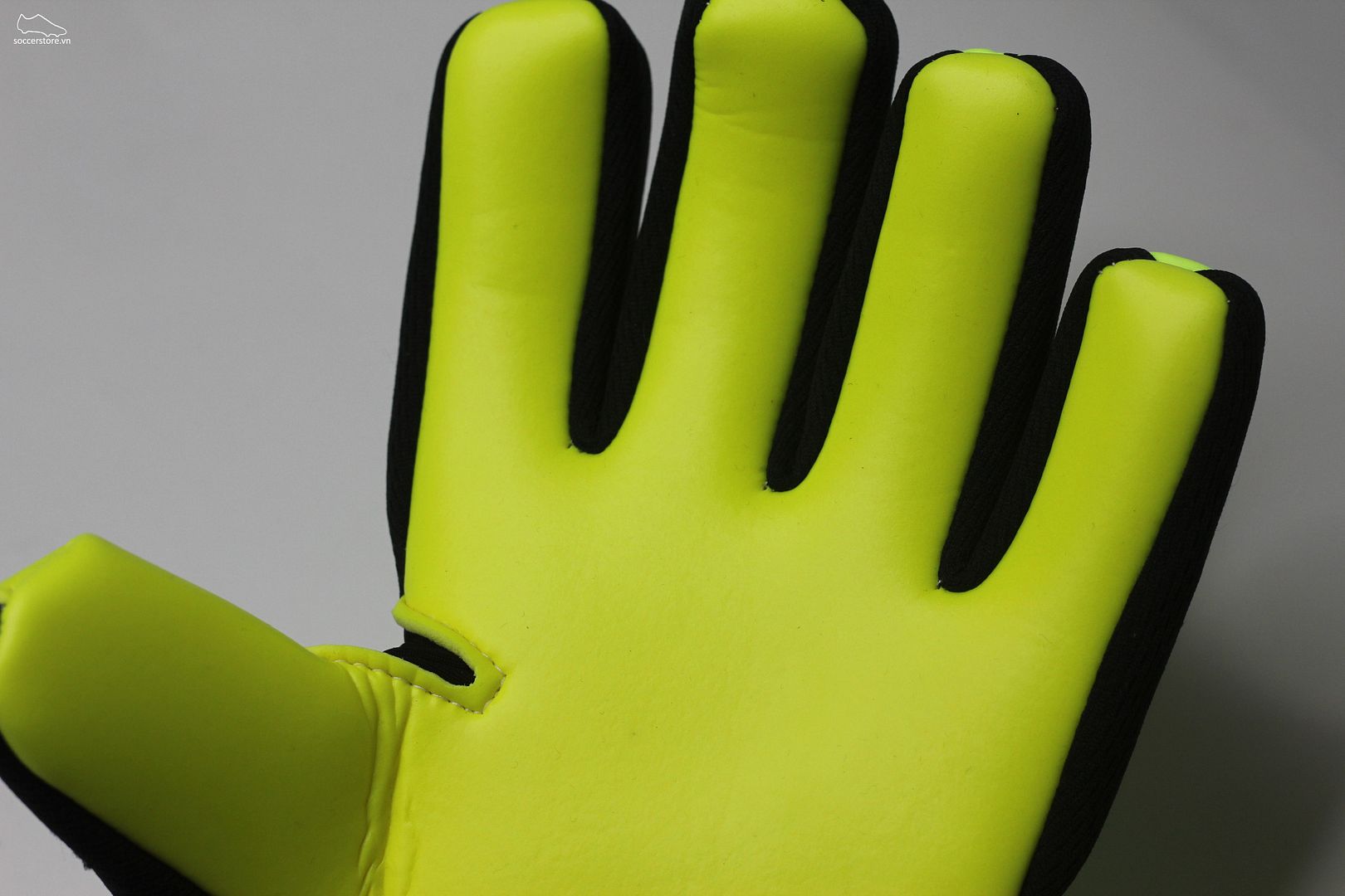 Găng tay thủ môn GKVN Bền - màu xanh neon 