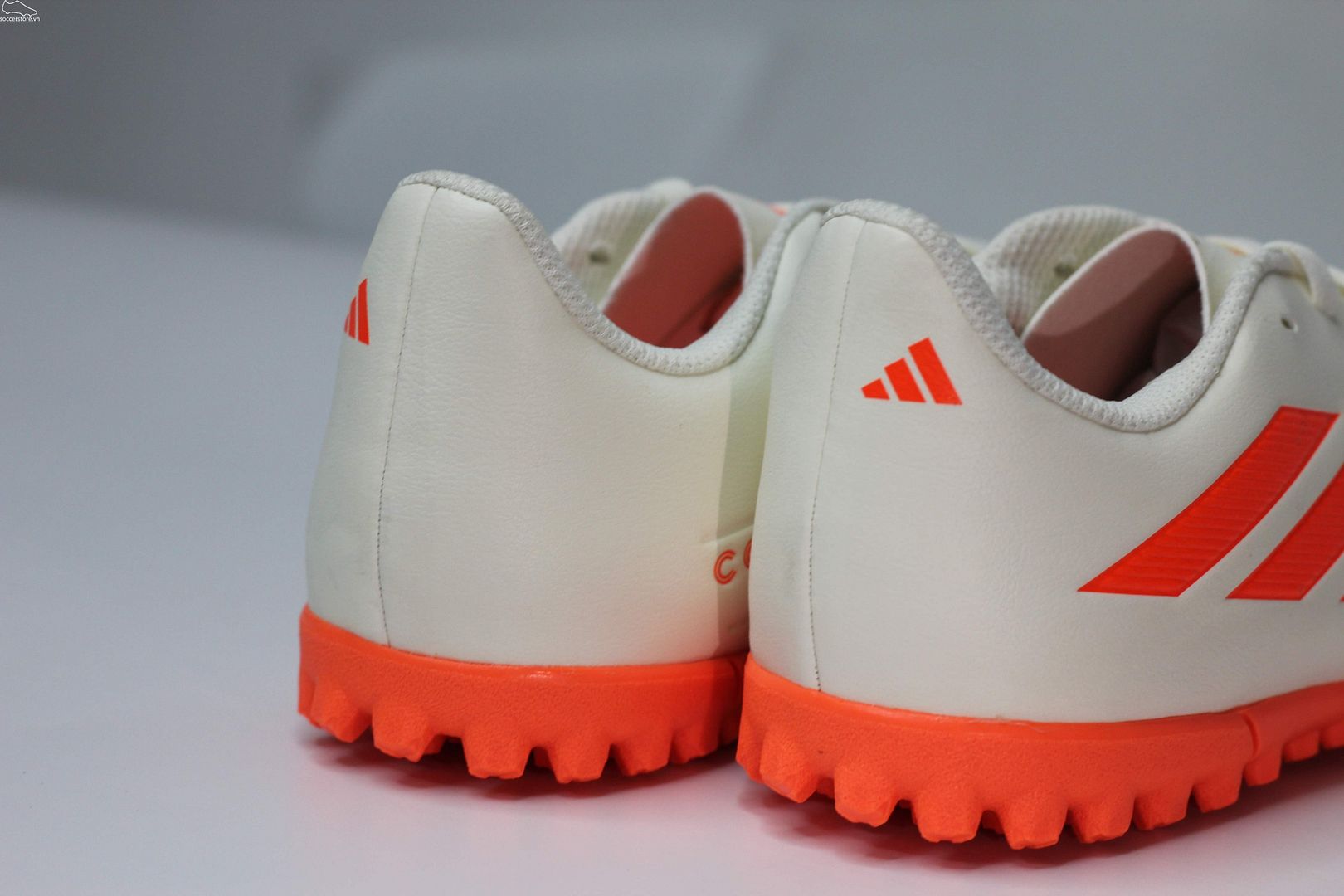 Adidas Copa Pure .4 TF Junior Heatspawn pack màu trắng ngà GY9043