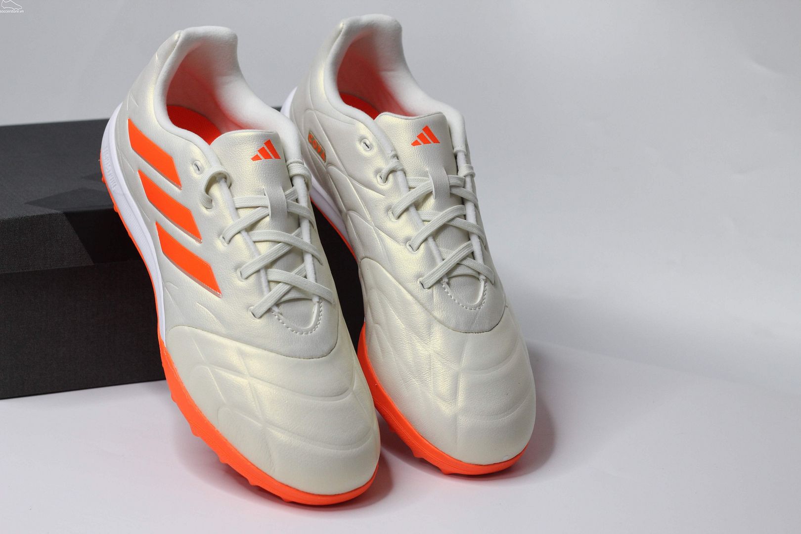 Adidas Copa Pure .3 TF Heatspawn pack màu trắng ngà GY9053