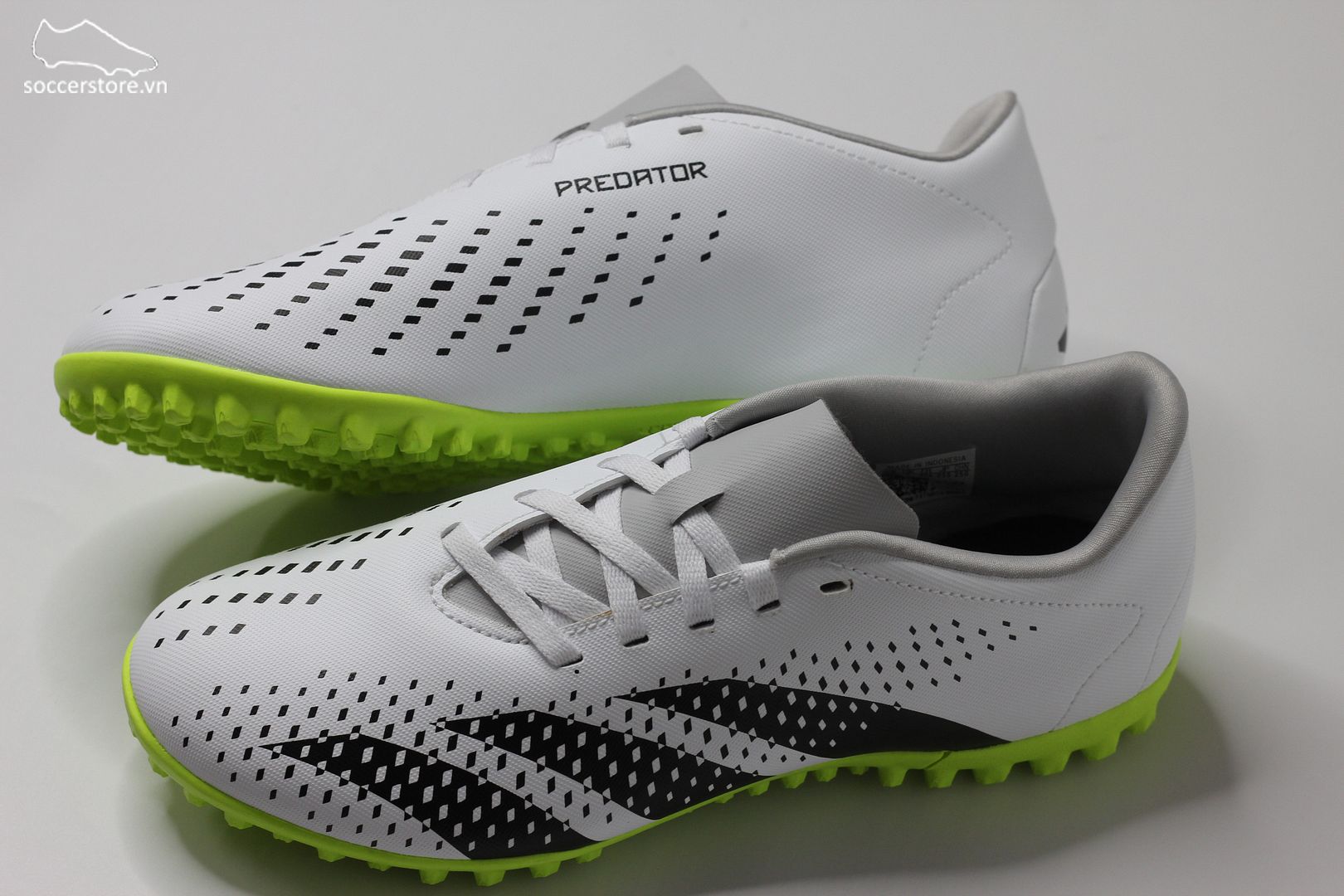 Adidas Predator Accuracy .4 TF Crazyrush pack màu trắng GY9995