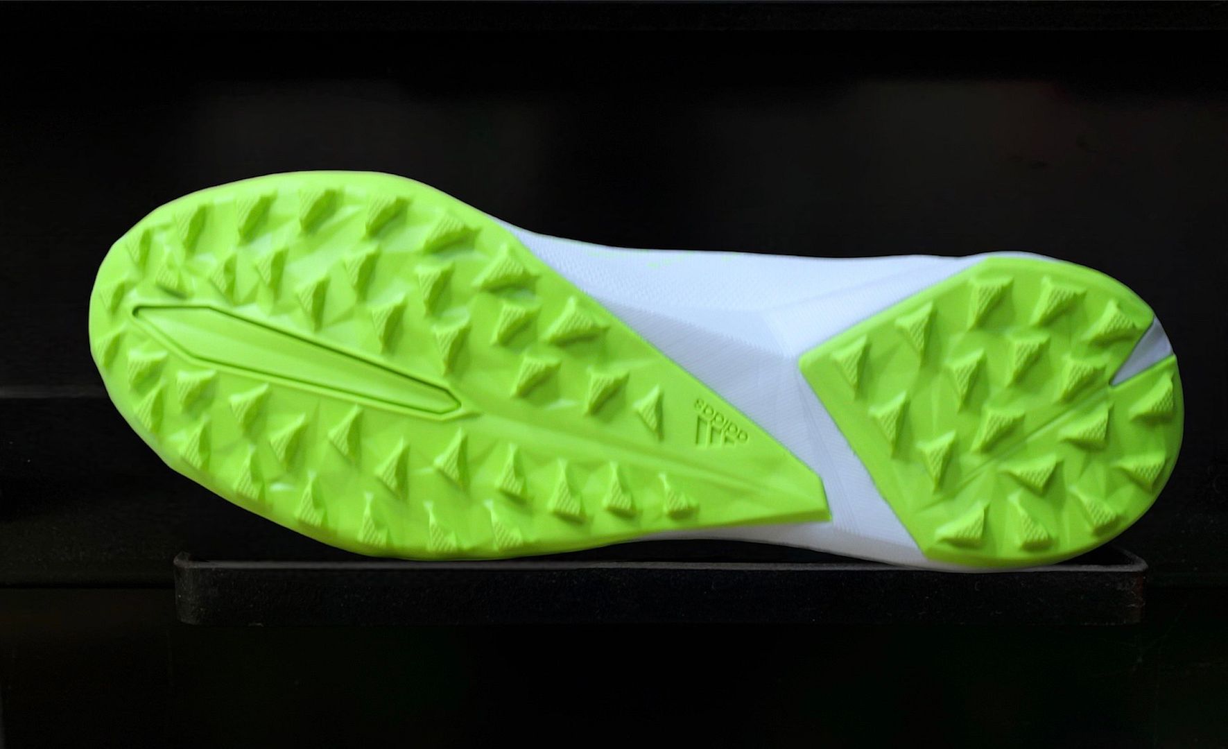 Adidas Predator Accuracy.3 L TF Crazyrush pack màu trắng đế xanh GZ0003