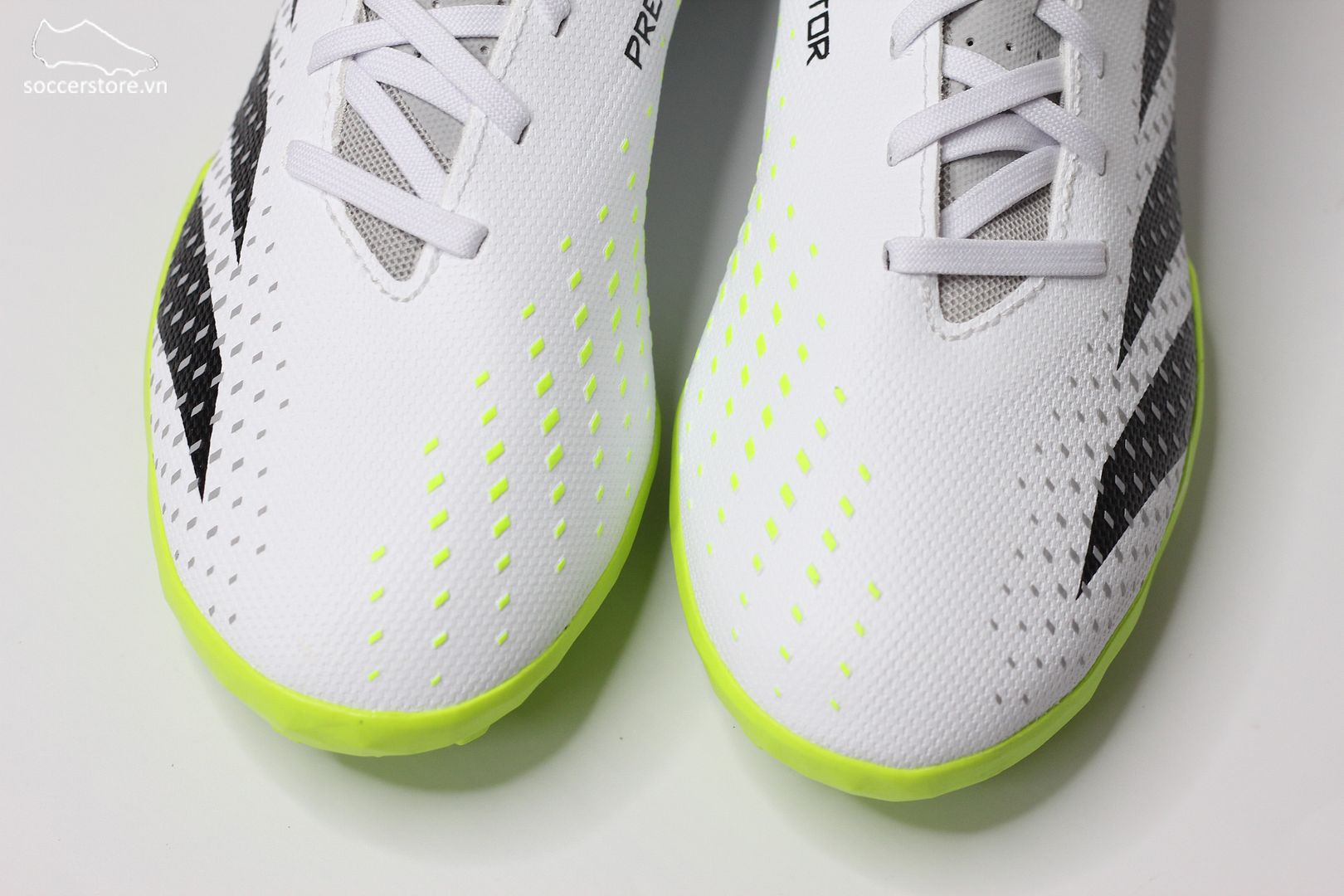 Adidas Predator Accuracy.3 L TF Crazyrush pack màu trắng đế xanh GZ0003