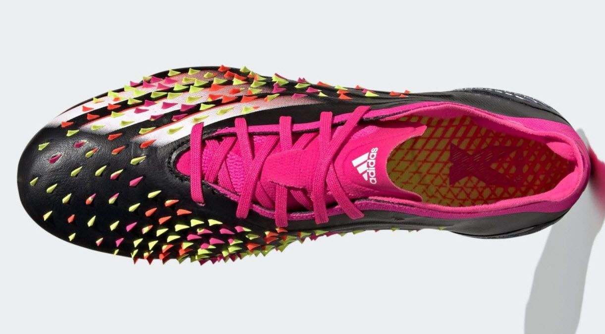 Giày bóng đá Adidas PreCopX