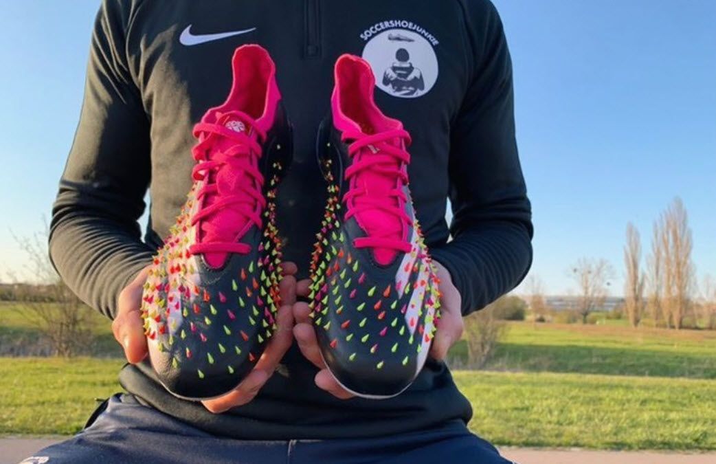 Giày bóng đá Adidas PreCopX