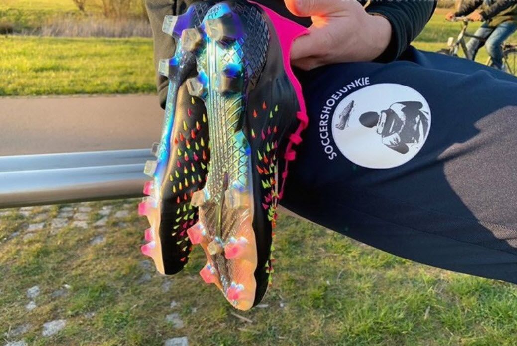 Giày bóng đá Adidas PreCopX
