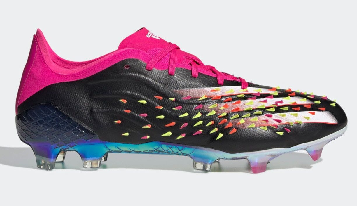 Giày bóng đá Adidas PreCopX