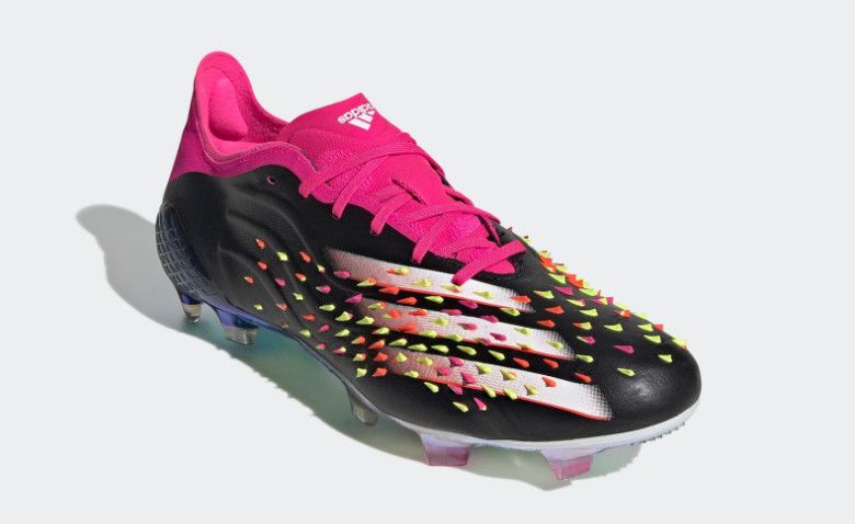 Giày bóng đá Adidas PreCopX