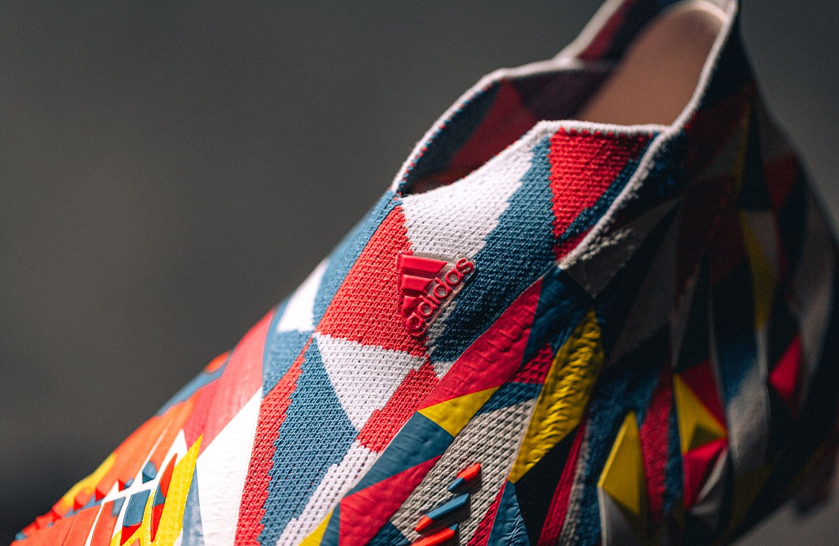 Giày Adidas Predator Edge + FG Geometric Limited