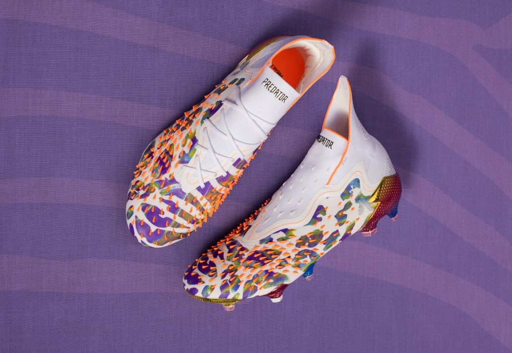 giày Adidas Predator Freak Paul Pogba x Stella McCartney