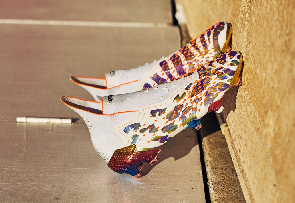 giày Adidas Predator Freak Paul Pogba x Stella McCartney