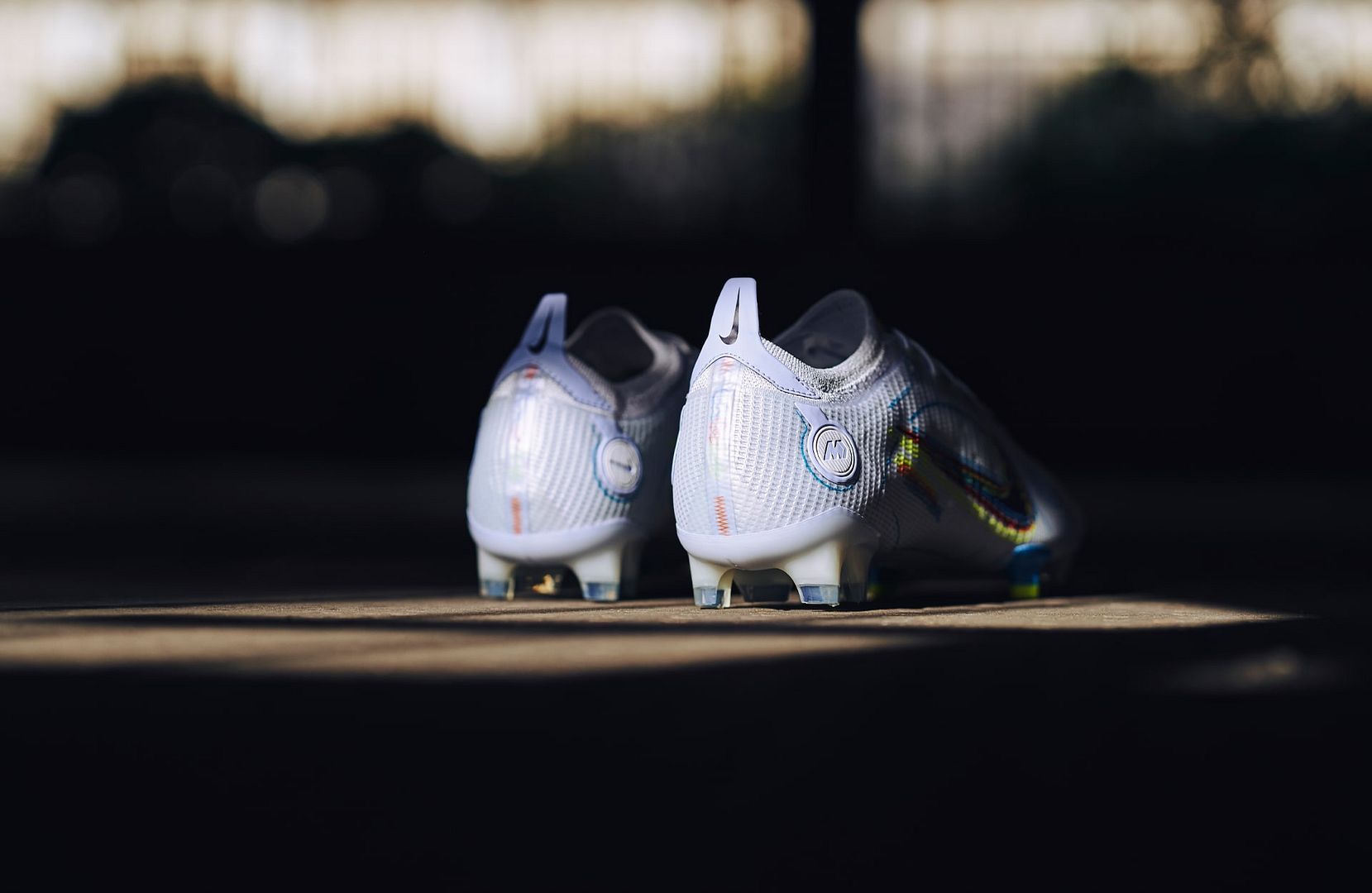 Giày Nike Mercurial nằm trong Progress pack