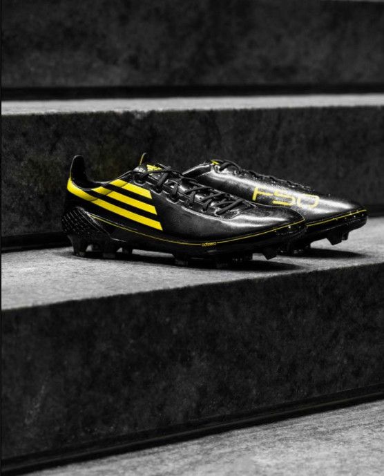 giày bóng đá Adidas F50 X Ghosted Memory Lane