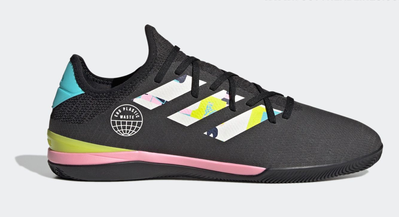 Giày bóng đá Adidas Gamemode