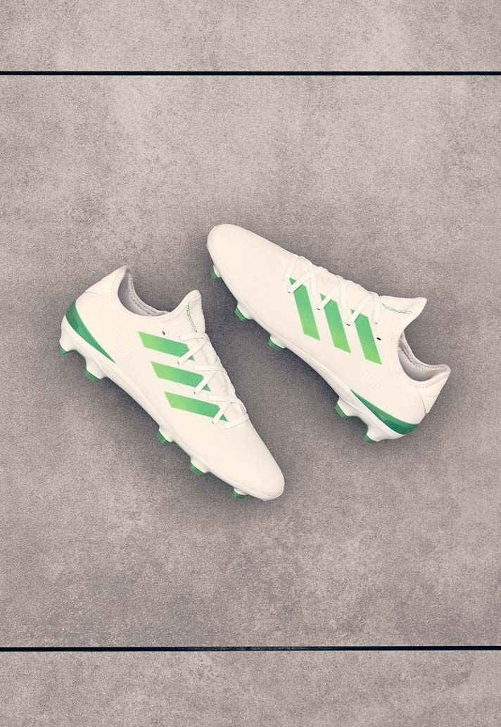 Giày bóng đá Adidas Gamemode