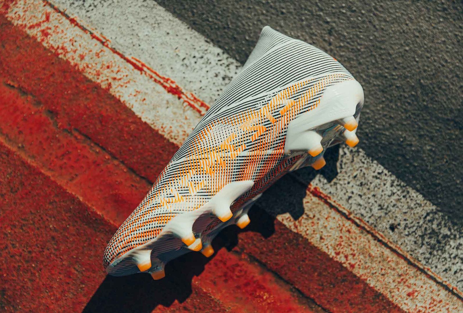 Giày bóng đá Adidas Nemeziz Superspectral Euro 2021