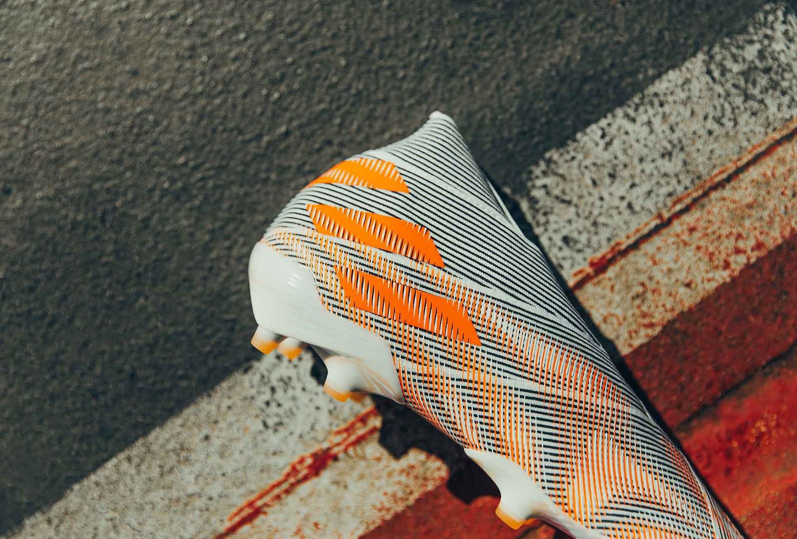 Giày bóng đá Adidas Nemeziz Superspectral Euro 2021