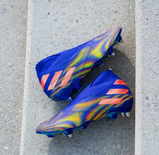 giày bóng đá Adidas Precision To Blur 