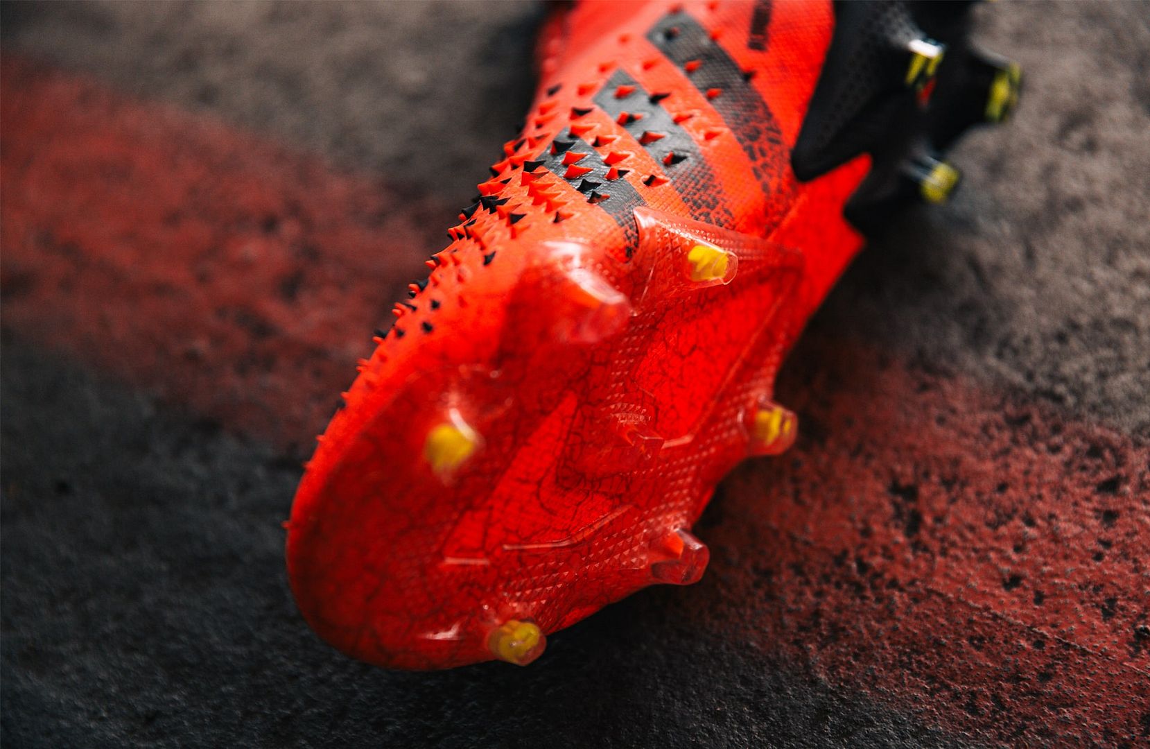 giày Adidas Predator Freak Meteorite