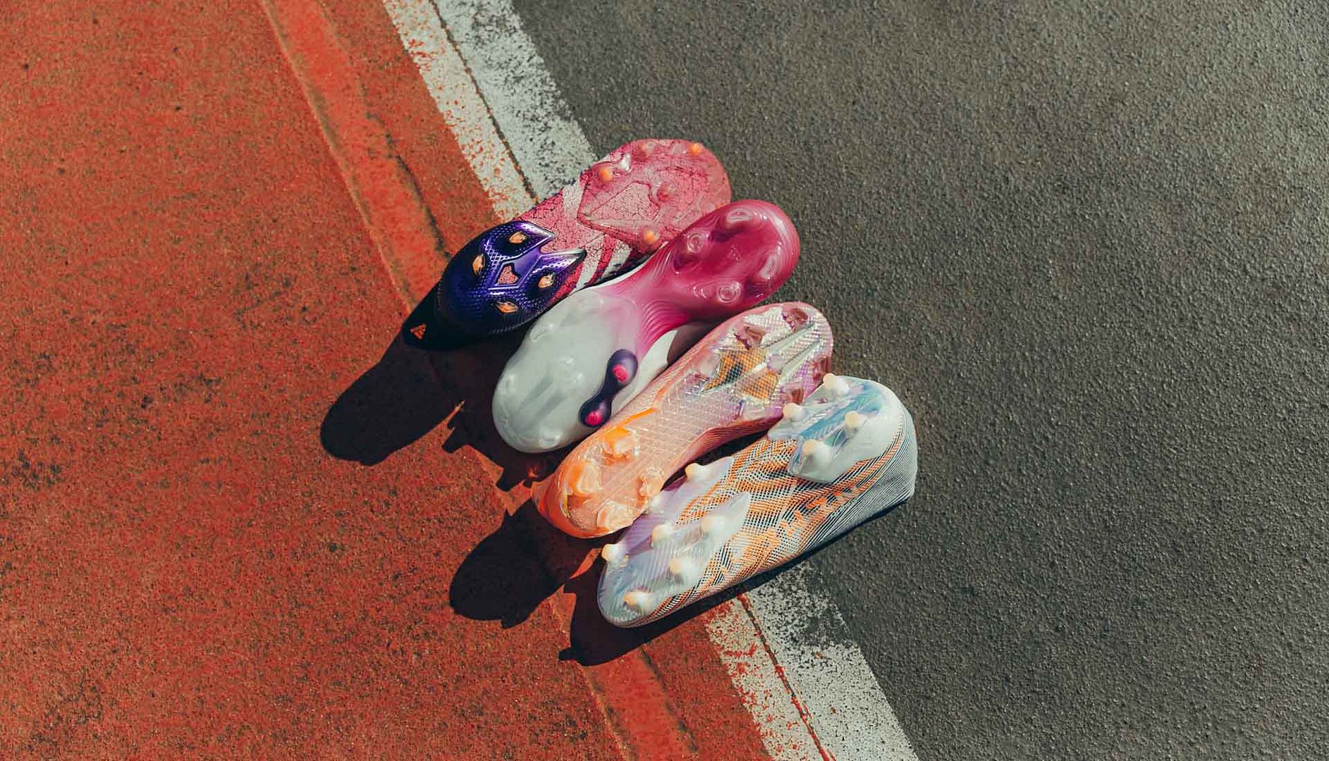 Giày bóng đá Adidas Superspectral Euro 2021