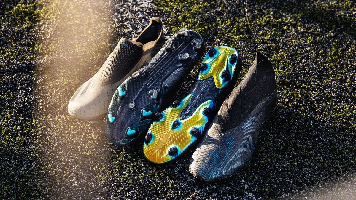 Giày bóng đá Adidas Superstealth 