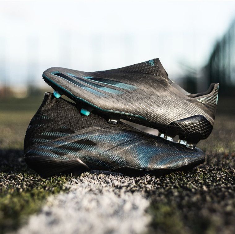 Giày bóng đá Adidas Superstealth 