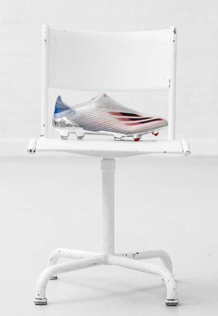Giày bóng đá Adidas X Ghosted showpiece