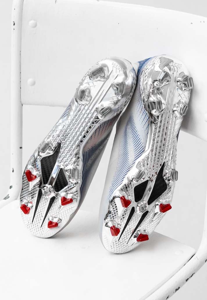 Giày bóng đá Adidas X Ghosted showpiece