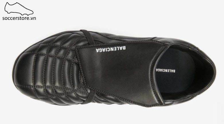 Giày bóng đá Balenciaga