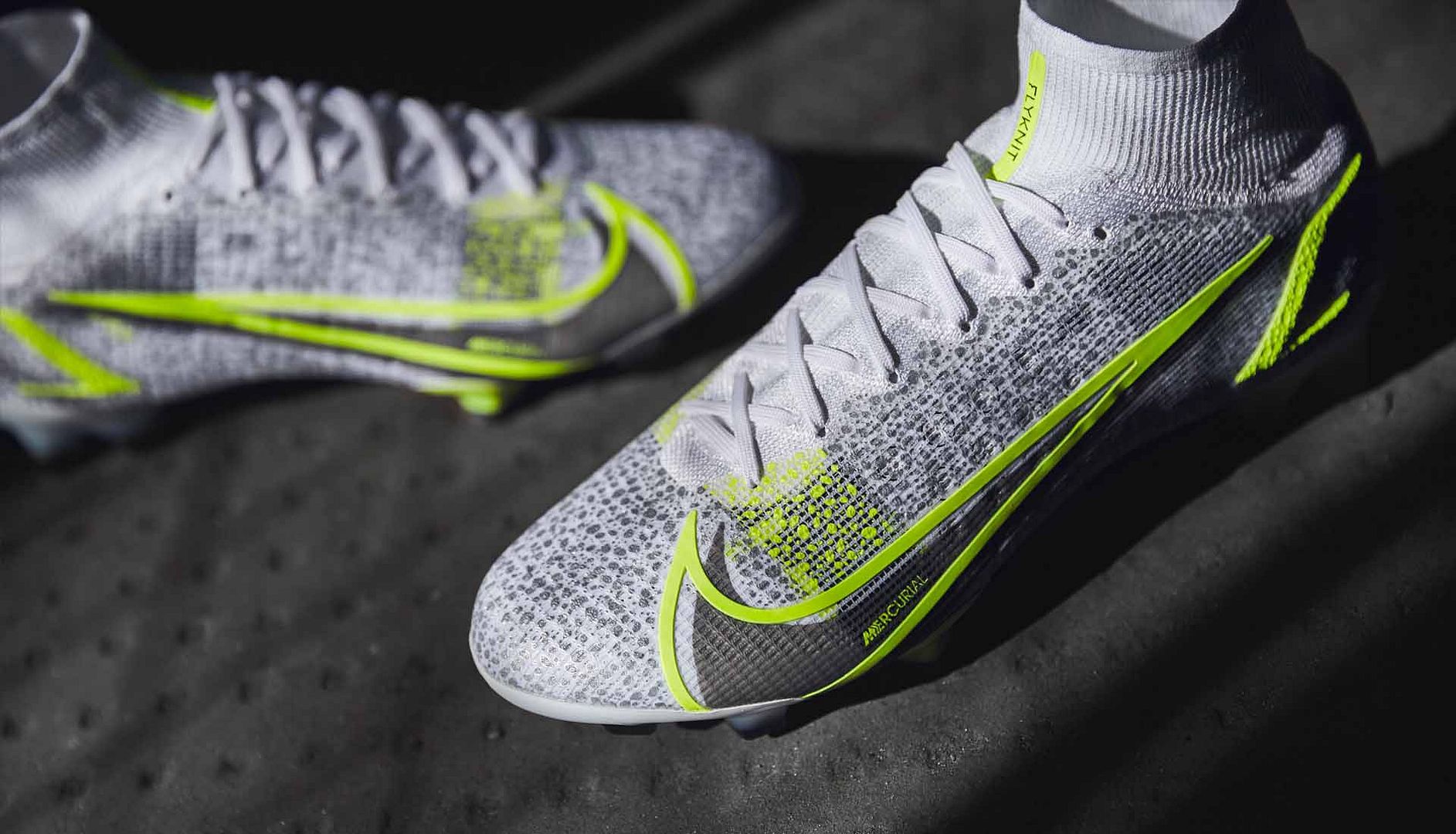 Giày đá bóng Nike Mercurial Silver Safari