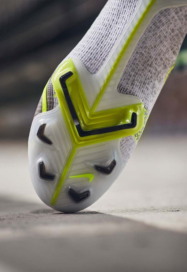 Giày đá bóng Nike Mercurial Silver Safari