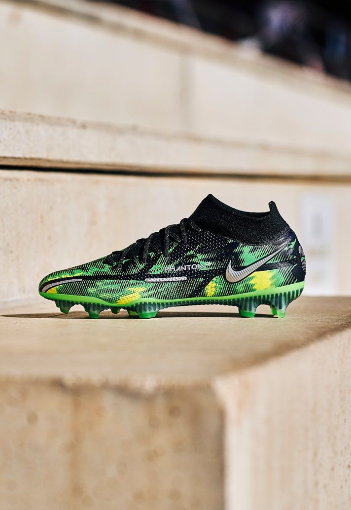 giày bóng đá Nike Phantom GT 2 Shockwave 