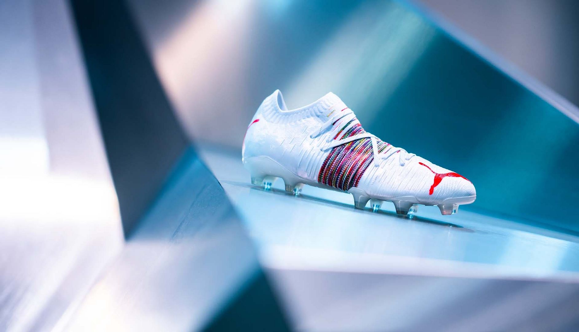 giày bóng đá Puma Spectra 2021