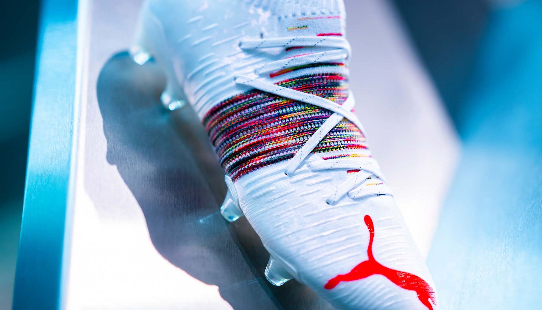 giày bóng đá Puma Spectra 2021