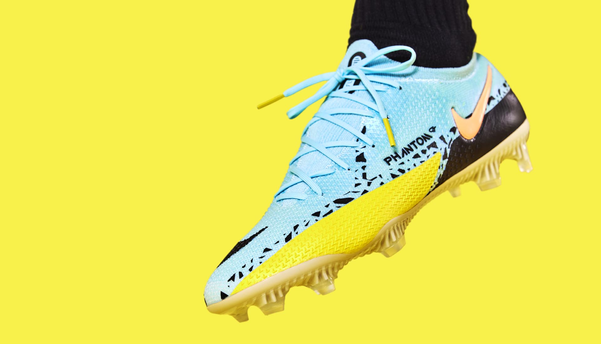 Giày Nike Lucent Phantom GT 2022