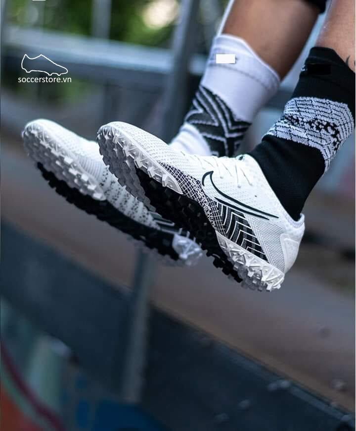 giày Nike MDS 003