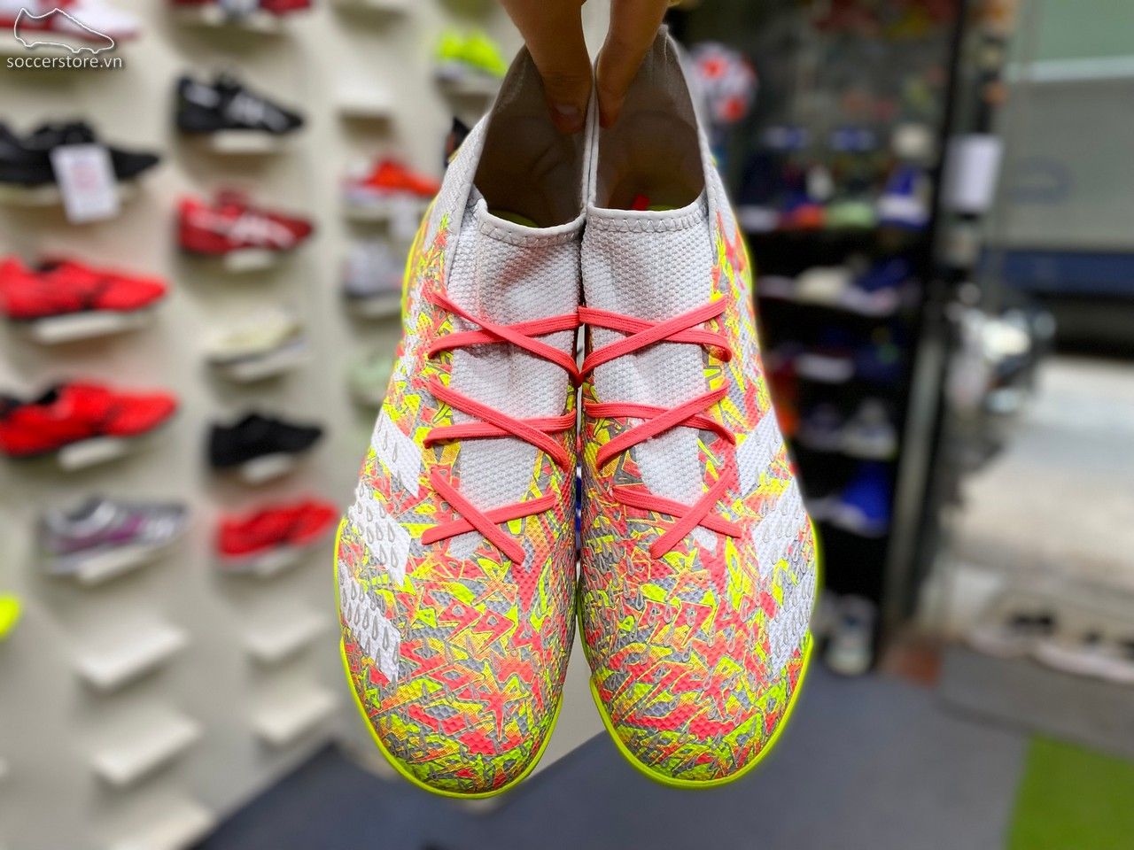 Giày bóng đá Adidas Predator Freak .3 TF - H01388