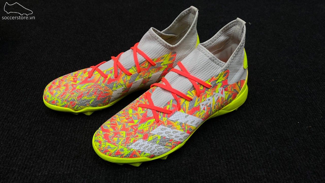 Giày bóng đá Adidas Predator Freak .3 TF - H01388