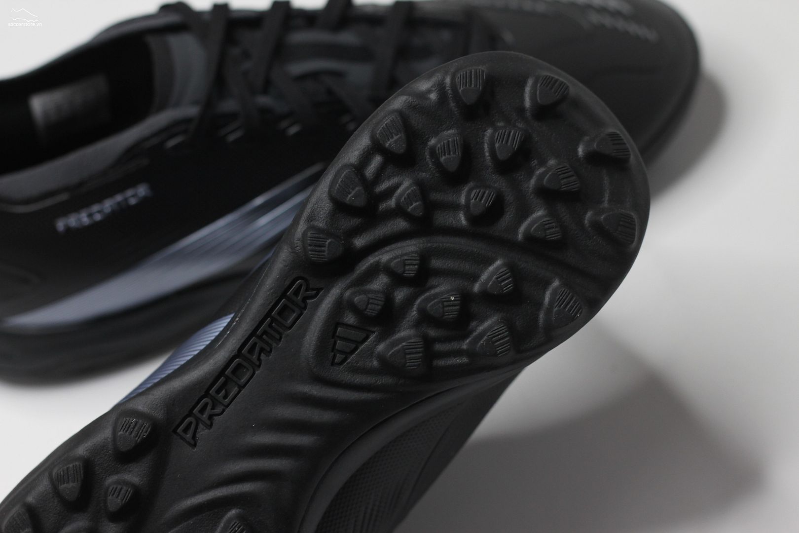 Adidas Predator League L TF màu carbon IE2614
