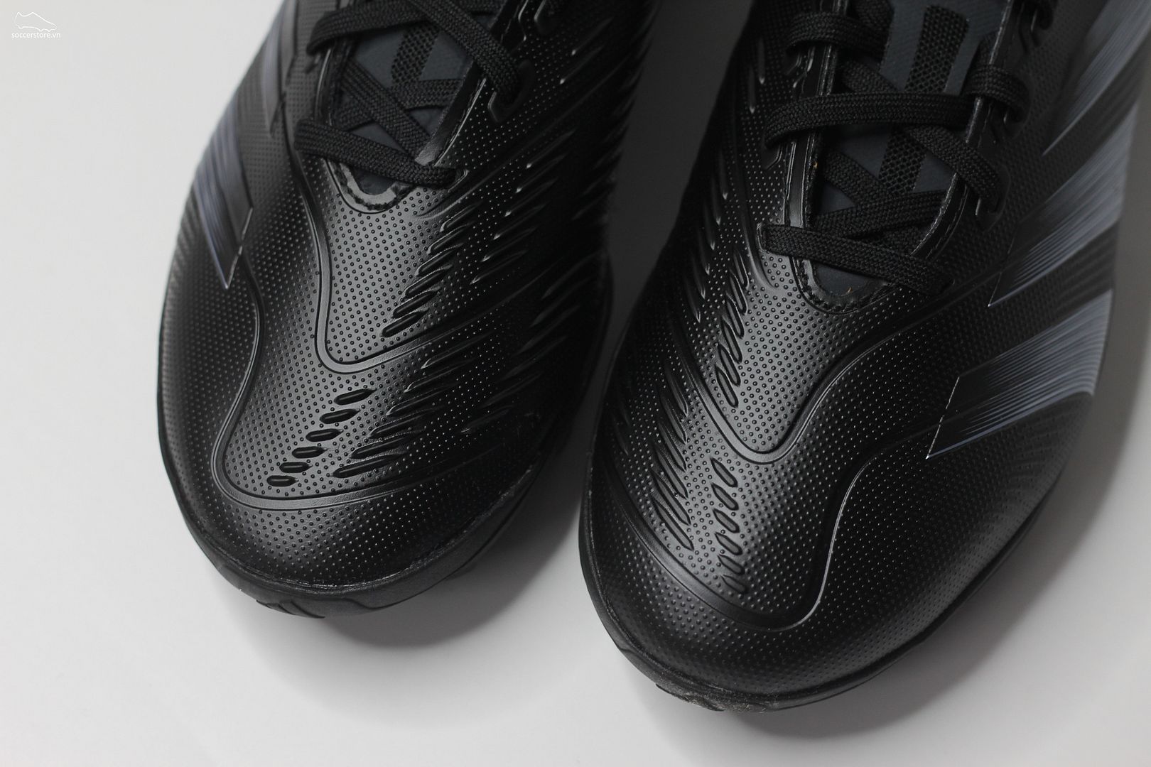 Adidas Predator League L TF màu carbon IE2614