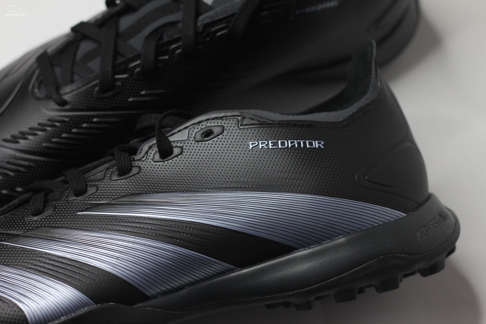 Adidas Predator League L TF màu carbon IE2614