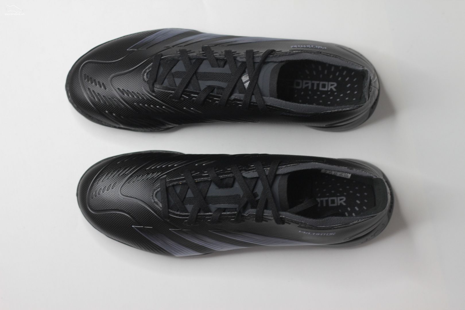 Adidas Predator League L TF màu carbon IE2614