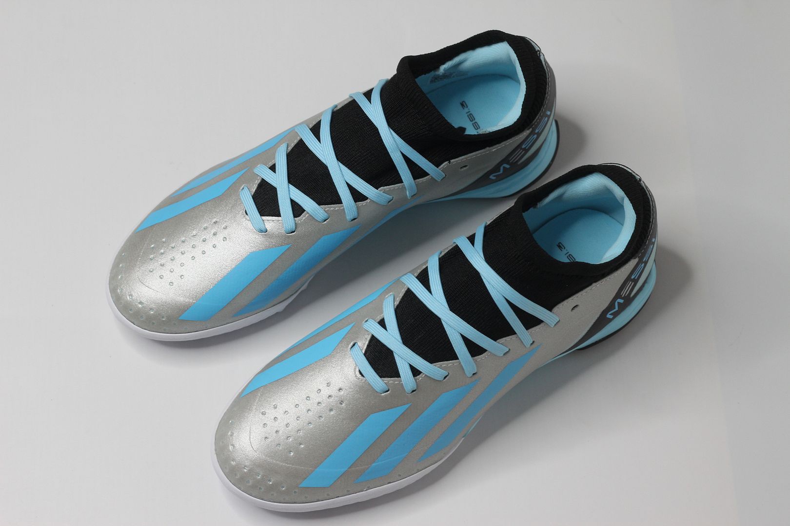 Adidas X Crazyfast Messi .3 TF Infinito Messi pack màu bạc/ xám IE4074